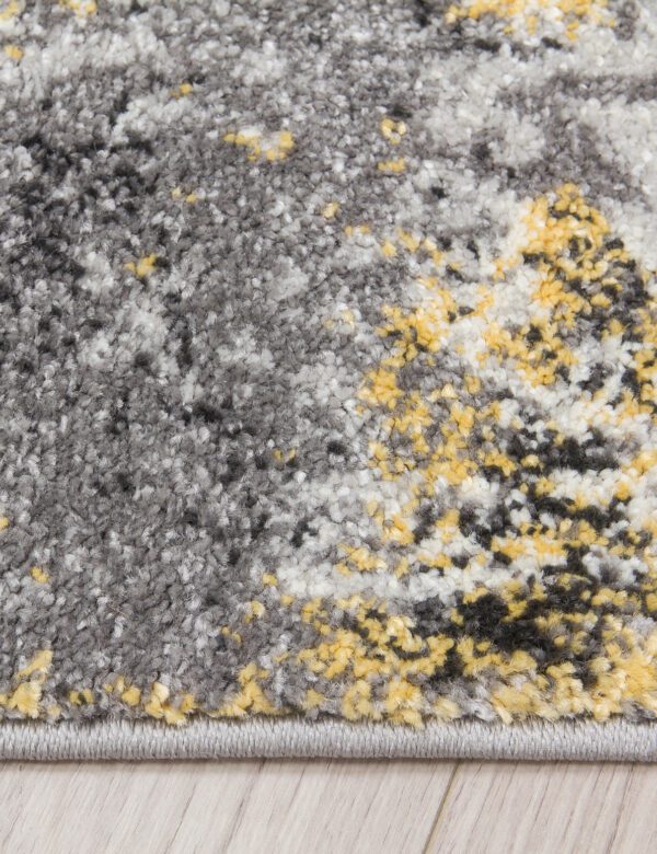 Tika Medallion - Yellow - Image 3