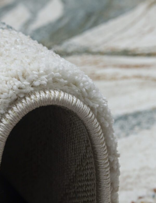 Art  RUG - Image 7