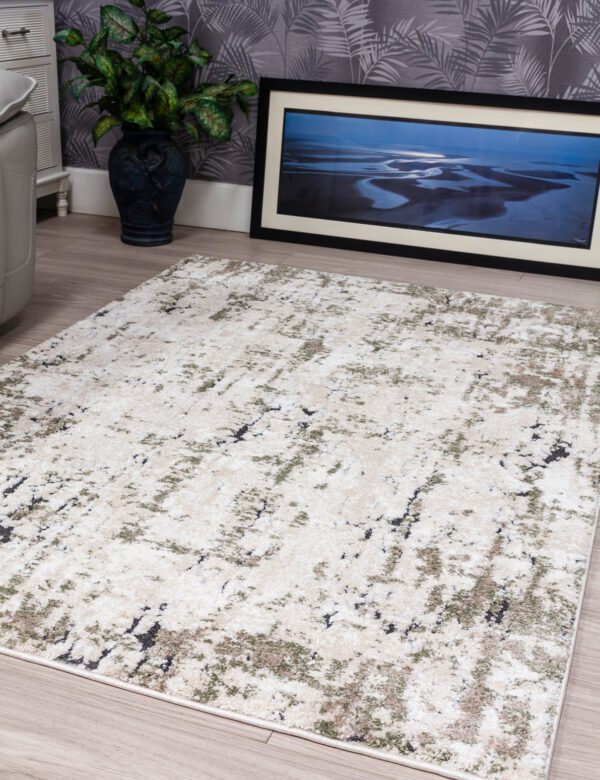 Amani  Rug - Image 3