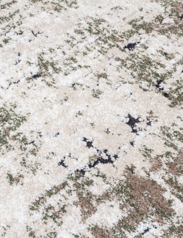 Amani  Rug - Image 5
