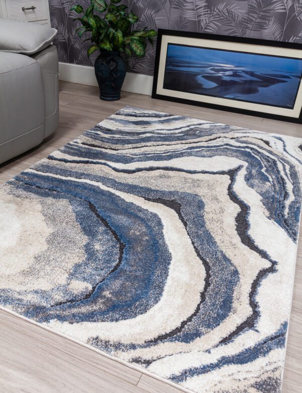 Mandana Rug - Image 4