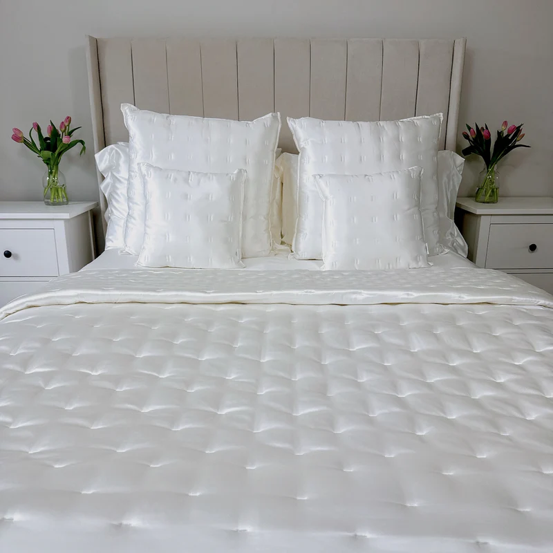 Ivory Silk Bedspread - Image 2
