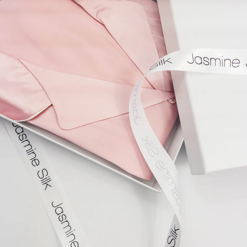 Ladies Pure Silk Pink Pyjamas - Image 2