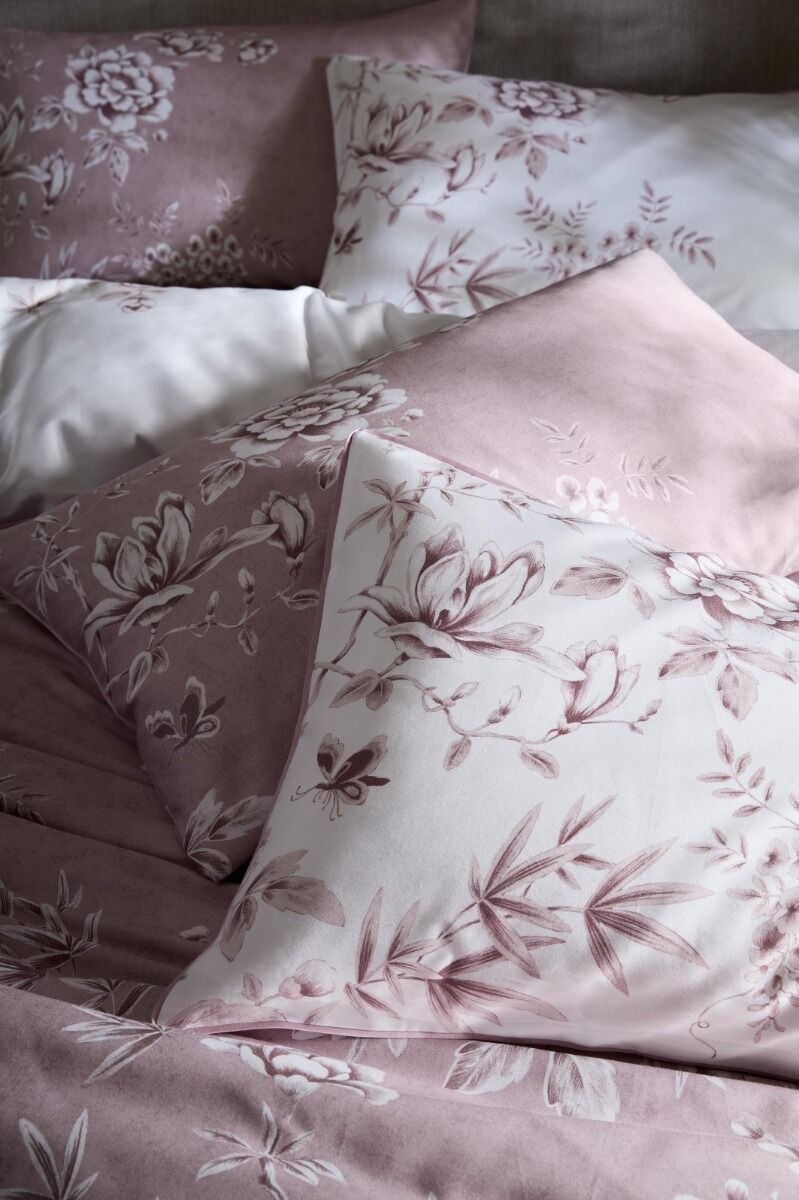 Laura Ashley Rowsham Garden Dark Blush Bedding - Image 3