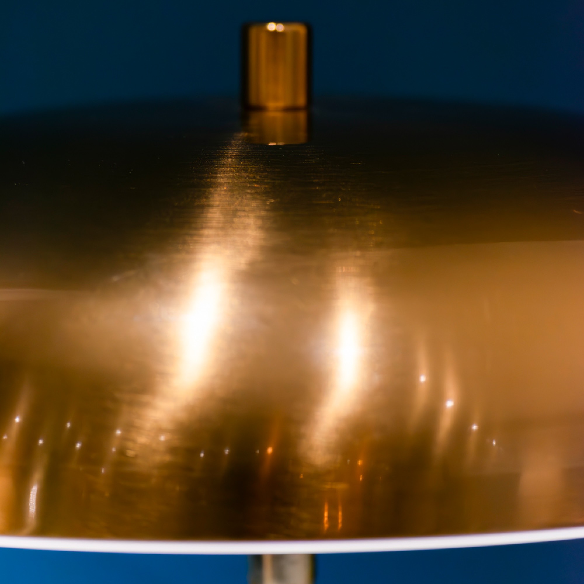 Anika USB Rechargeable Table Lamp - Image 5